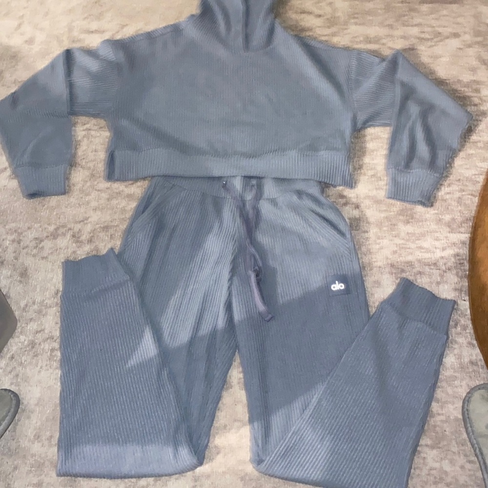 Alo set